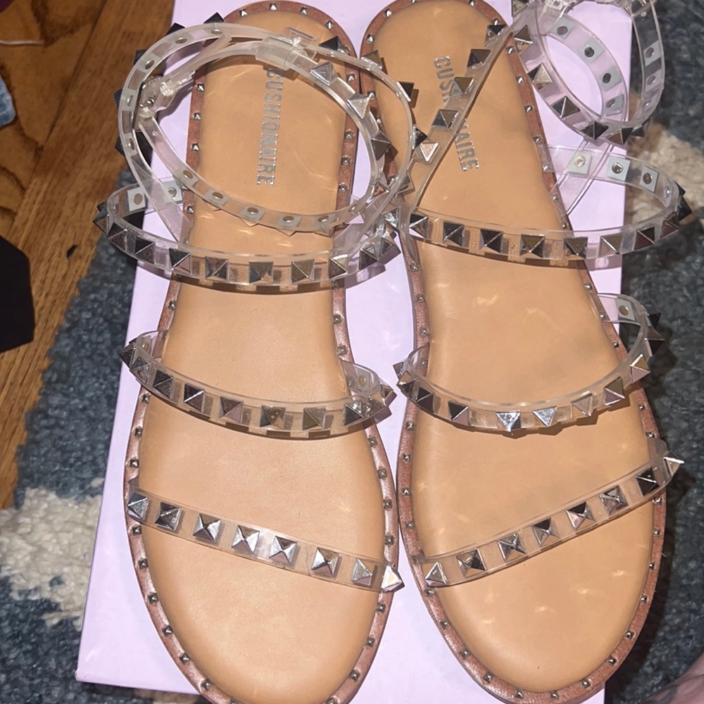 Cushionaire studded sandals